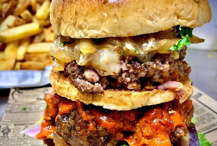 Cafe grabd Biarritz burger new