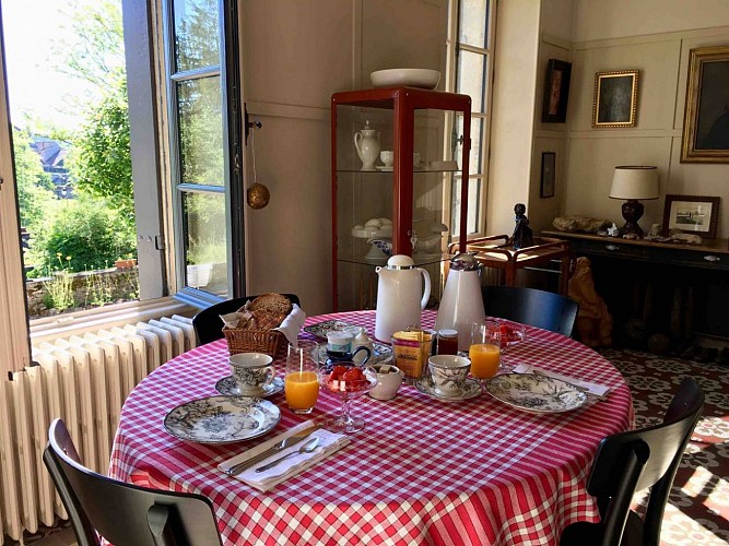 La-Perriere-Corbigny--2-