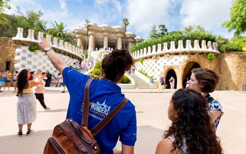 Park Guell with bus transfer