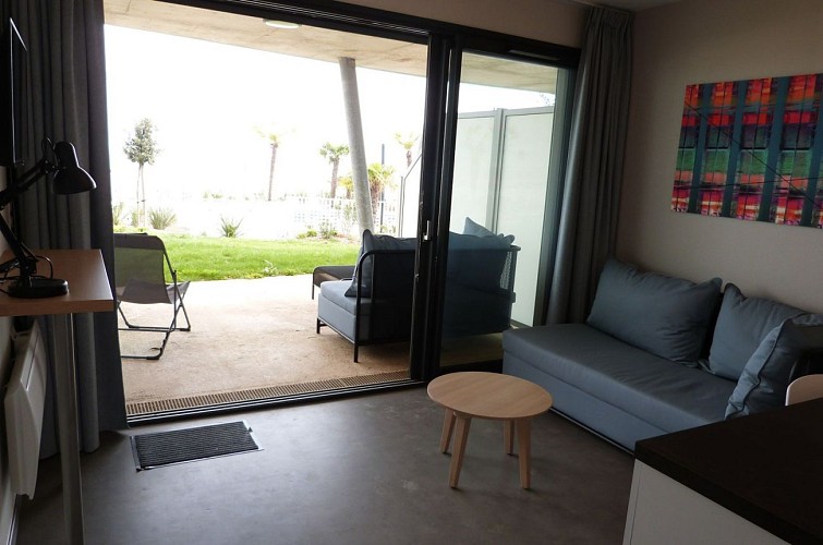 Appartement neuf en rez-de jardin, Vue Mer, dans résidence de standing à la Tranche-Sur-Mer, accès direct à la plage