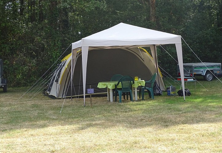 CAMPING LE TREFLE A 4 FEUILLES