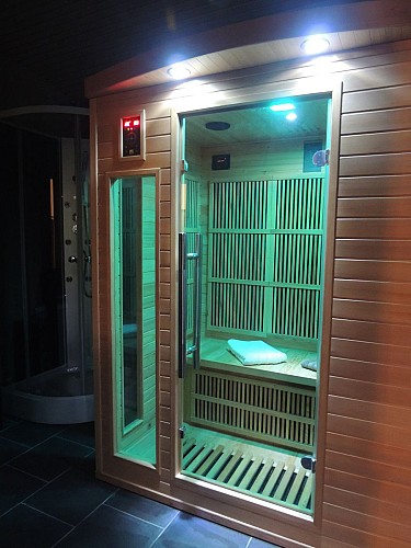 Le sauna de l'espace bien-être