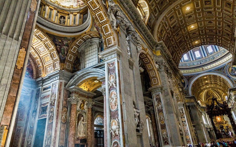 Exclusive Entry: Sistine Chapel Express, St. Peter’s Basilica & Vatican Crypts Tour