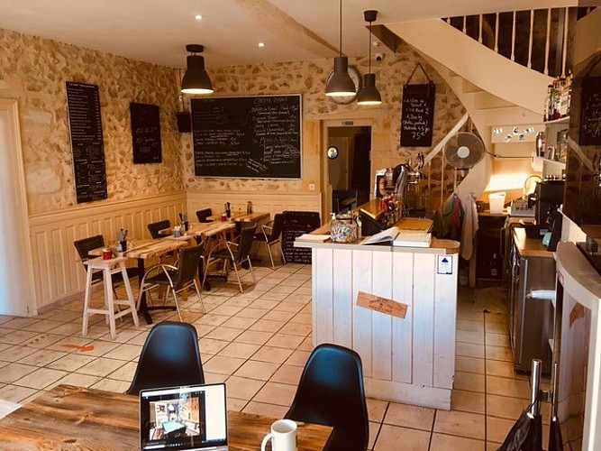 salle bistro©7passeatable