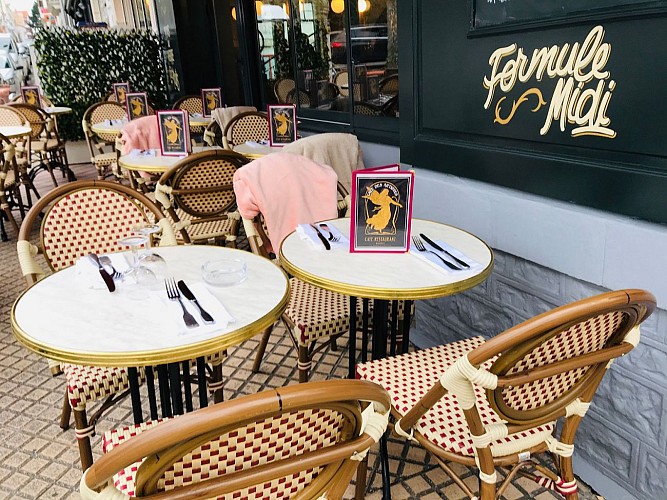 Cafe-des-Artistes-Biarritz-terrasse2