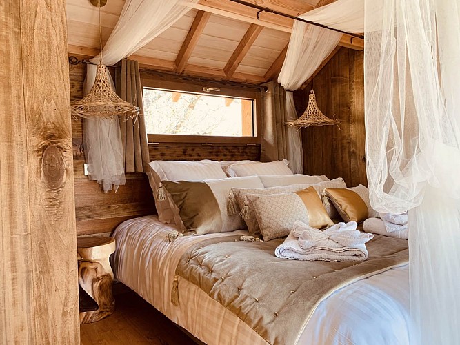 cabanes-perchees-charme-sarlat