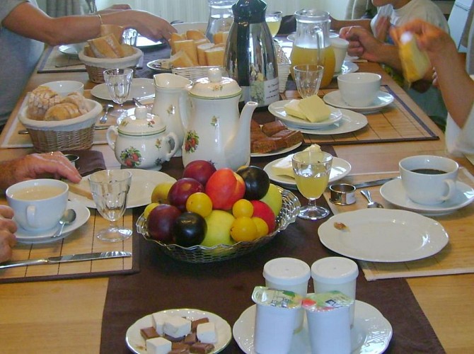 CHAMBRES D'HÔTES LE TILLEUL