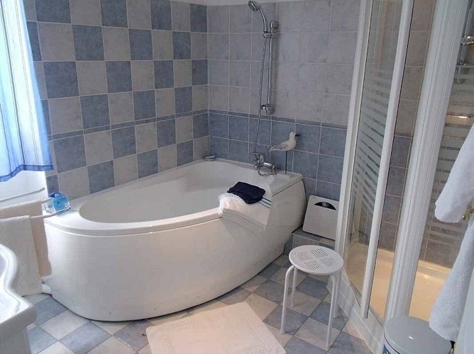 LA FERME DU PRÉNEAU