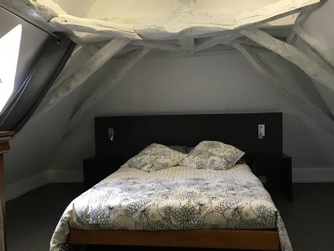 111-aurocdebourzac-bnb1-HLOAQU024V50FCRX-size2048