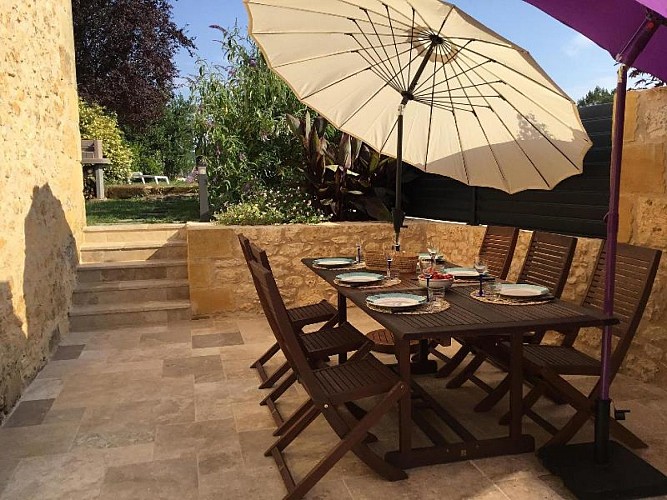 103-aurocdebourzac-bnb1-HLOAQU024V50FCRX-size2048