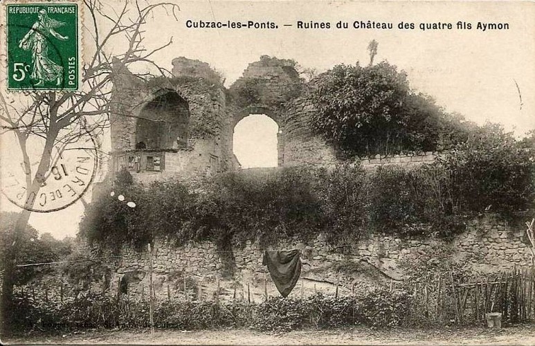 Carte postale du XXeme siècle -Château des 4 fils Aymon