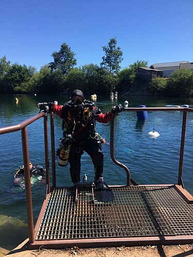 BAPTEME DE PLONGEE A MAÏTAÏ BÉCON PLONGÉE