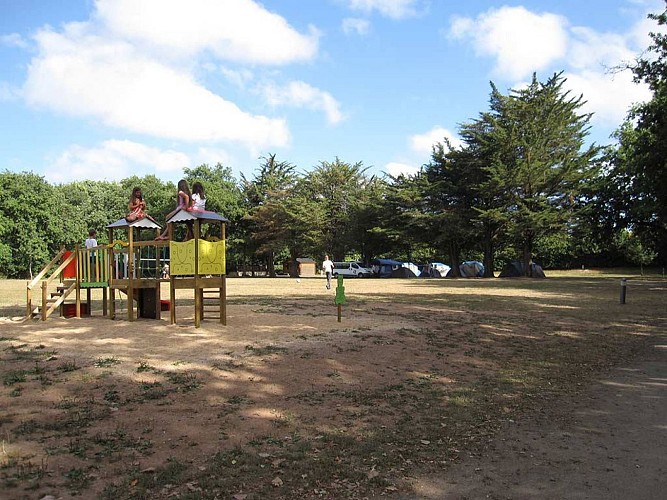 Emplacements au Camping Le Bois du Bouquet