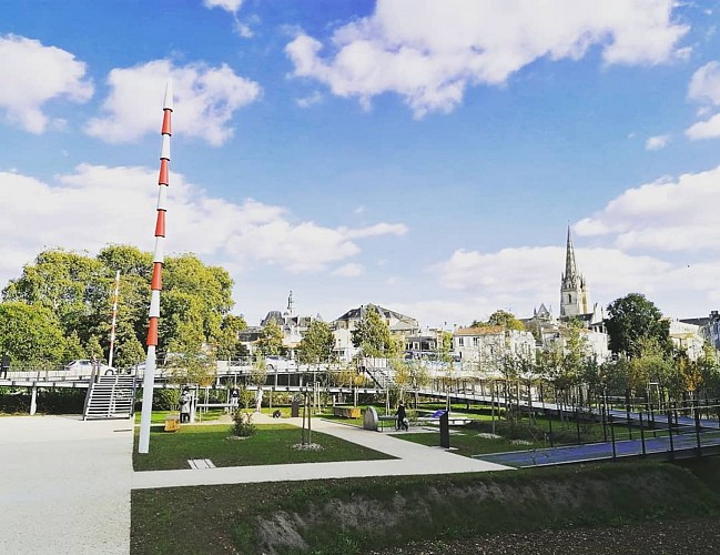 JARDINS DU MARAIS MOUILLE