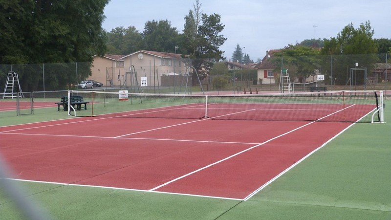 Terrain de tennis