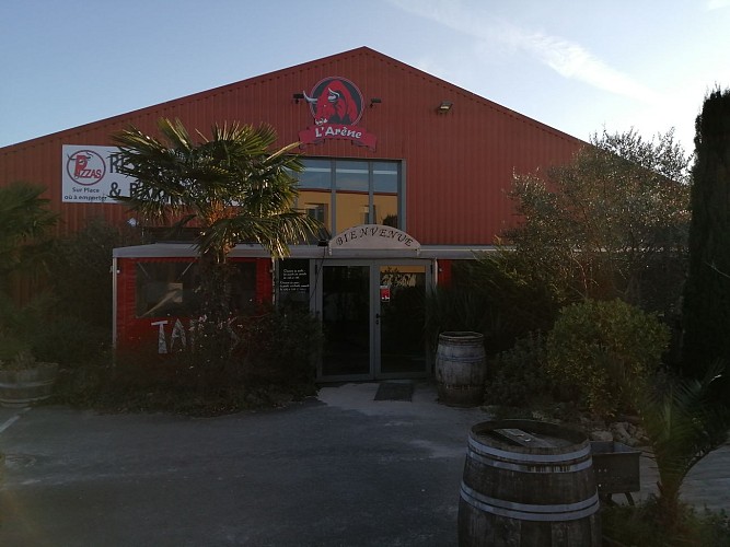 Le restaurant-pizerria-bar à ambiance