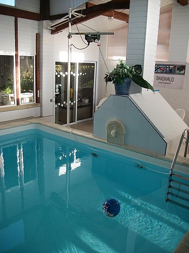 la-foret-sur-sevre-chambres-dhotes-le-jardin-de-prunelle-piscine