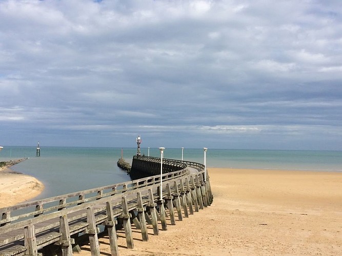 La jetée de Courseulles-sur-Mer