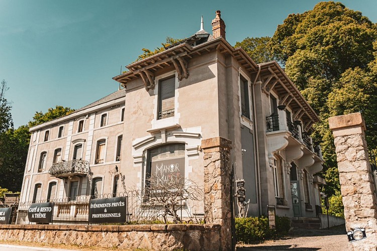 Le Manoir aux Légendes