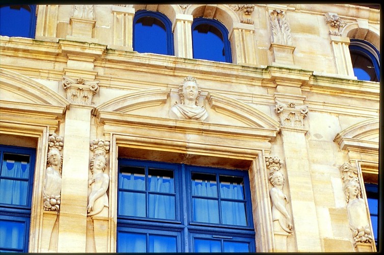 Façade de la rue du bourg
