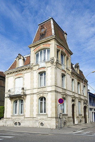 Maison Damain