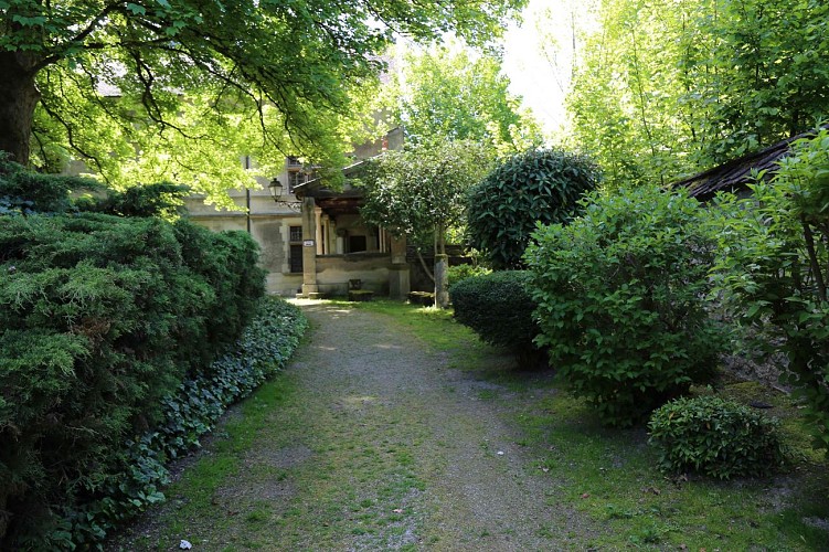Garden of the Princerie Museum