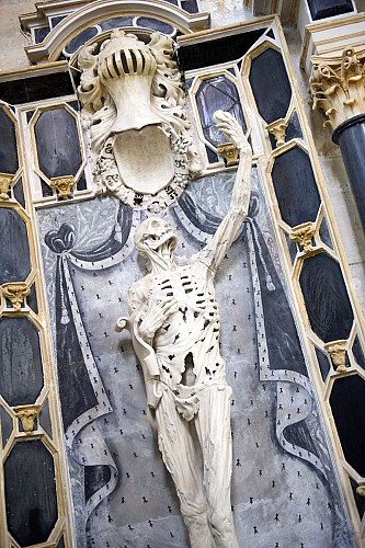 Transi (église Saint-Etienne)