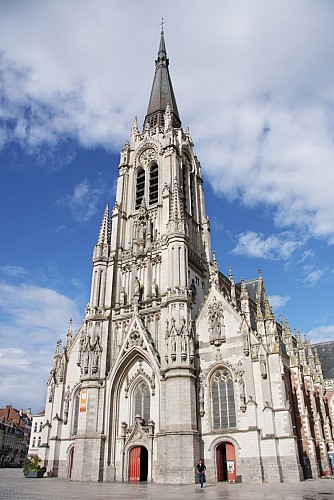 L'église Saint-Christophe et son carillon