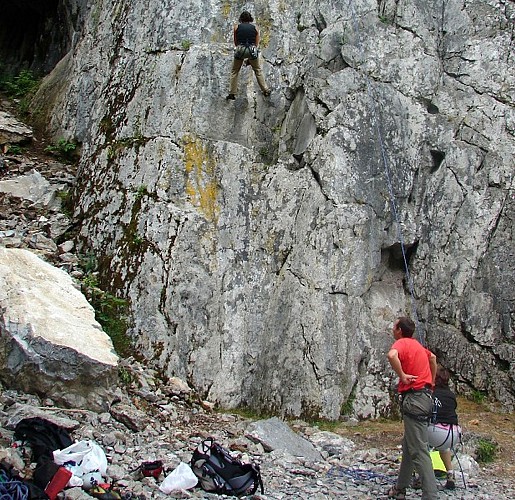 Esquit-rocher-ecole-I---LEES-ATHAS---ISERN-Odile----DI