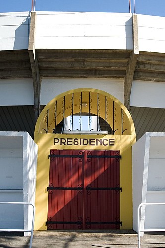 Hagetmau-arenes-2-TiS-04fa674d0d97461aa5857e2cd0fef77f