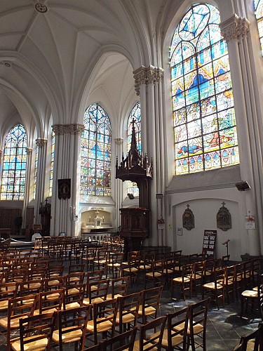 Eglise Saint Pierre de Bouvines