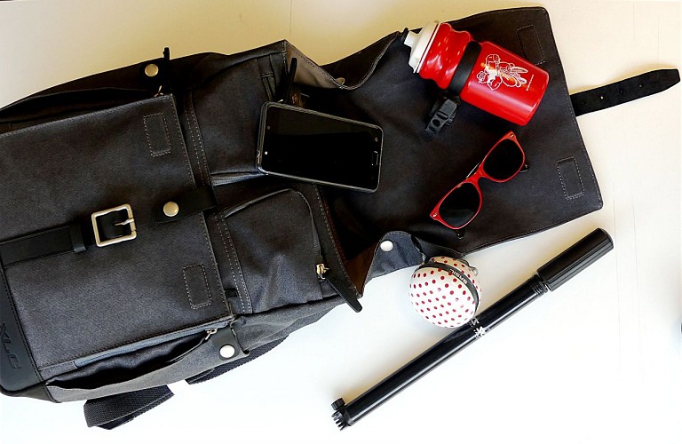 Mise-en-scene-rando-velo-sans-casque-mars-2019