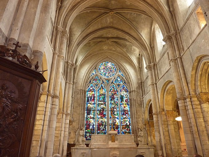 N°7 La Collégiale Saint Hildevert