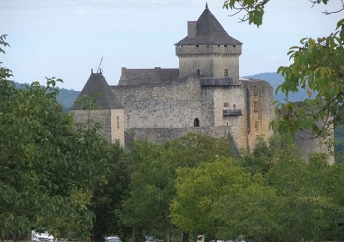 parking-cc-castelnaud