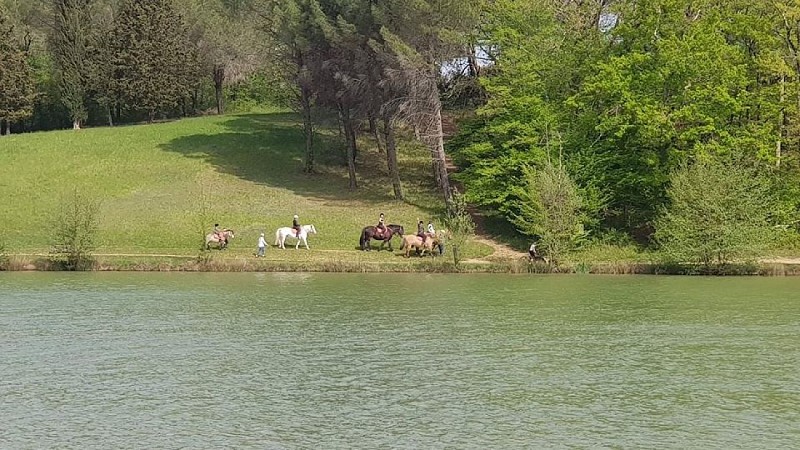 miramont-de-guyenne-promenade-lac