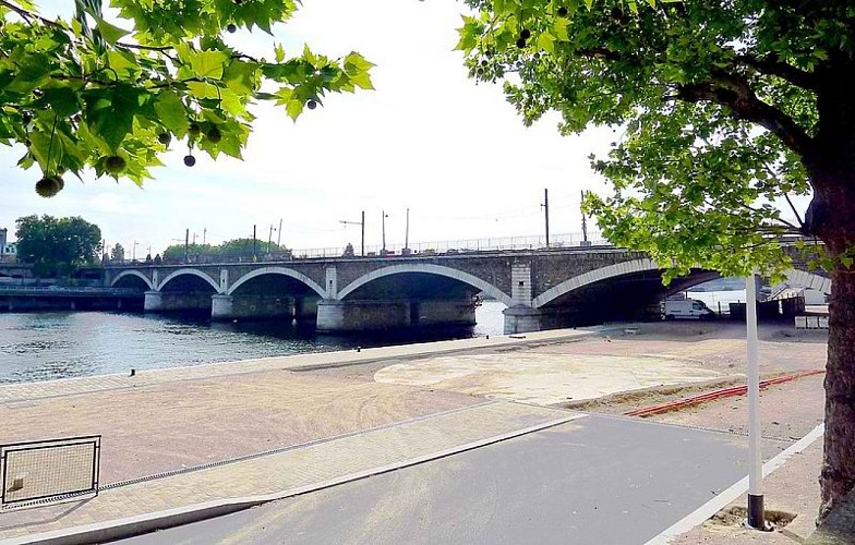 Pont National