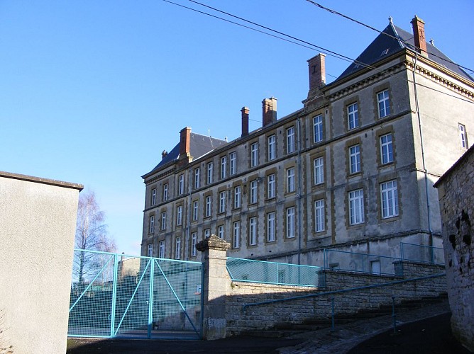L'ancien couvent des Minimes (école publique élémentaire Albert Toussaint)