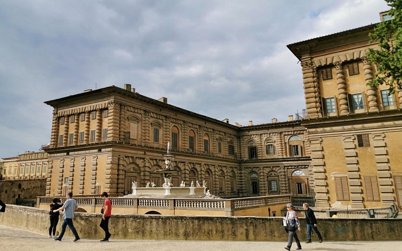 Palazzo Pitti & Palatine Gallery Skip The Line Tickets