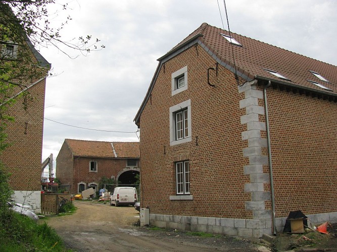 Ancien moulin / Lantremange