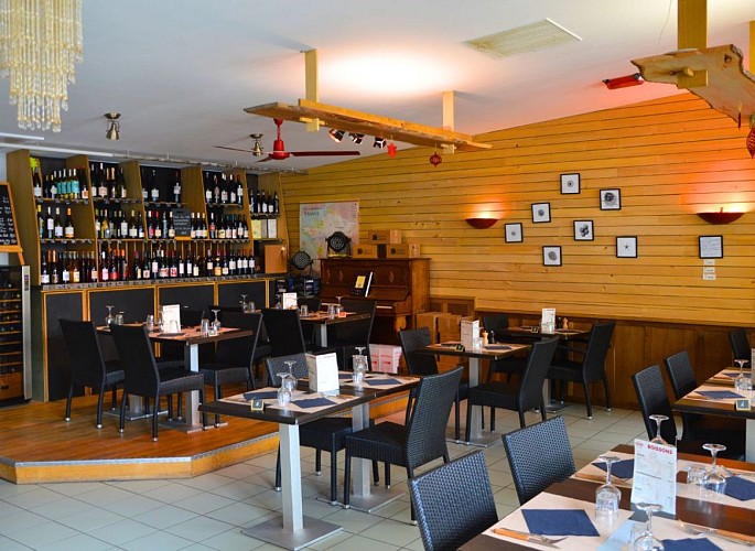 salle-restaurant-le-bistrot-saint-jean_1