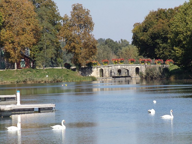 Châtillon sur Loire - Mantelot - 1er octobre 2015 (42)- OT Terres de Loire et Canaux - I. Rémy