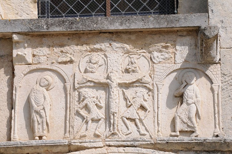 Eglise Usson-du-Poitou