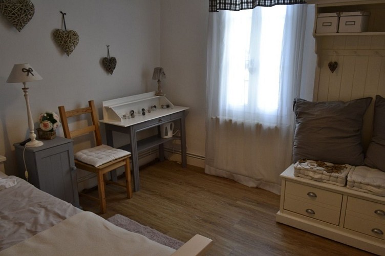 Ch-d'hotes-au-coeur-de-menesterol-montpon-ch-d'hotes-ch