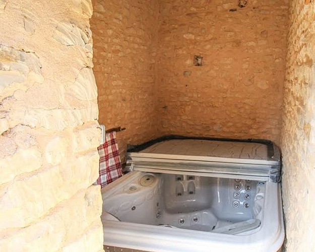 71cd2e0d-0182-475e-8569-a3bf9d0c64a3