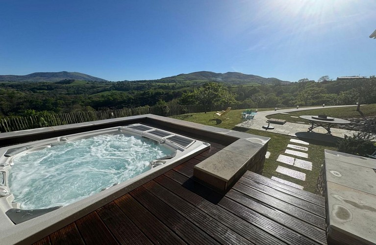 e78cc72f-ccf2-4c59-94b5-419b06efe823