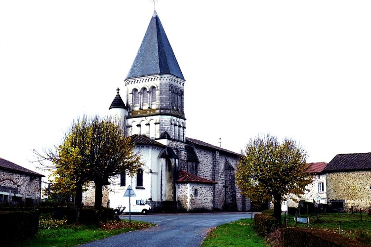 Eglise de Maisonnais sur Tardoire