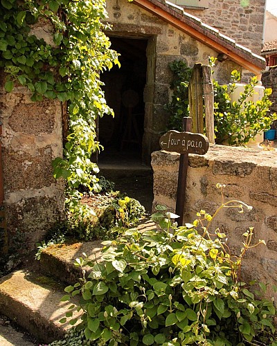 Montrol-Sénard, authentic village of Limousin