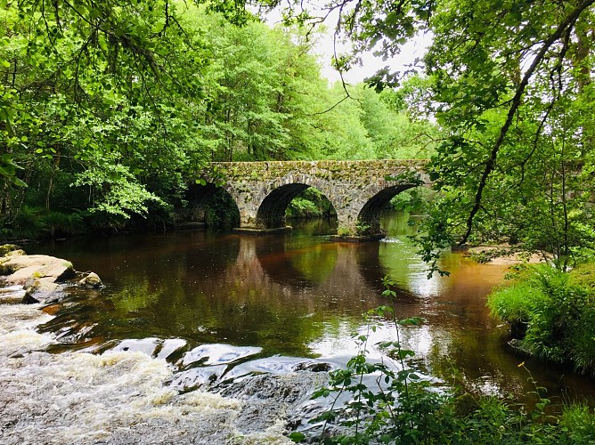 Pont de Claveyrolas © OT Portes de Vassivière, SP (1)