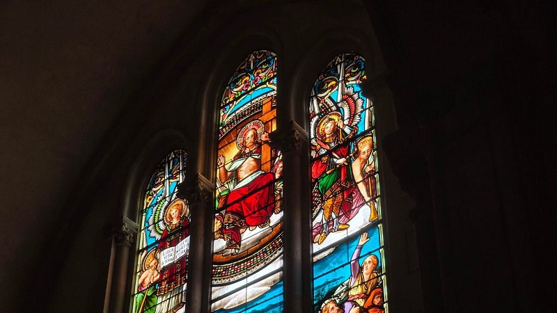 Vitrail église Sainte-Croix