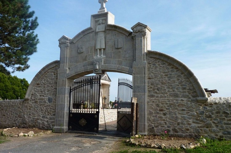Porte de cimetière